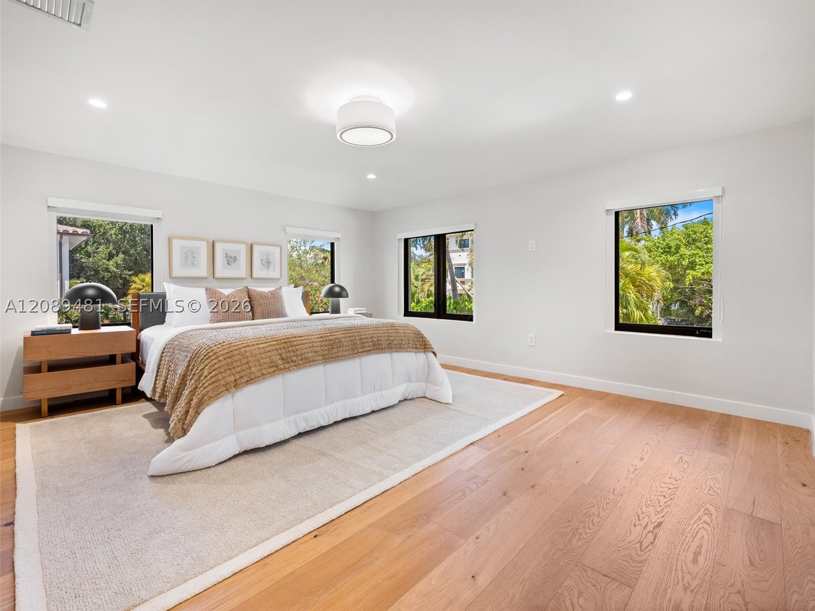 510 W 30th St Miami Beach, FL 33140