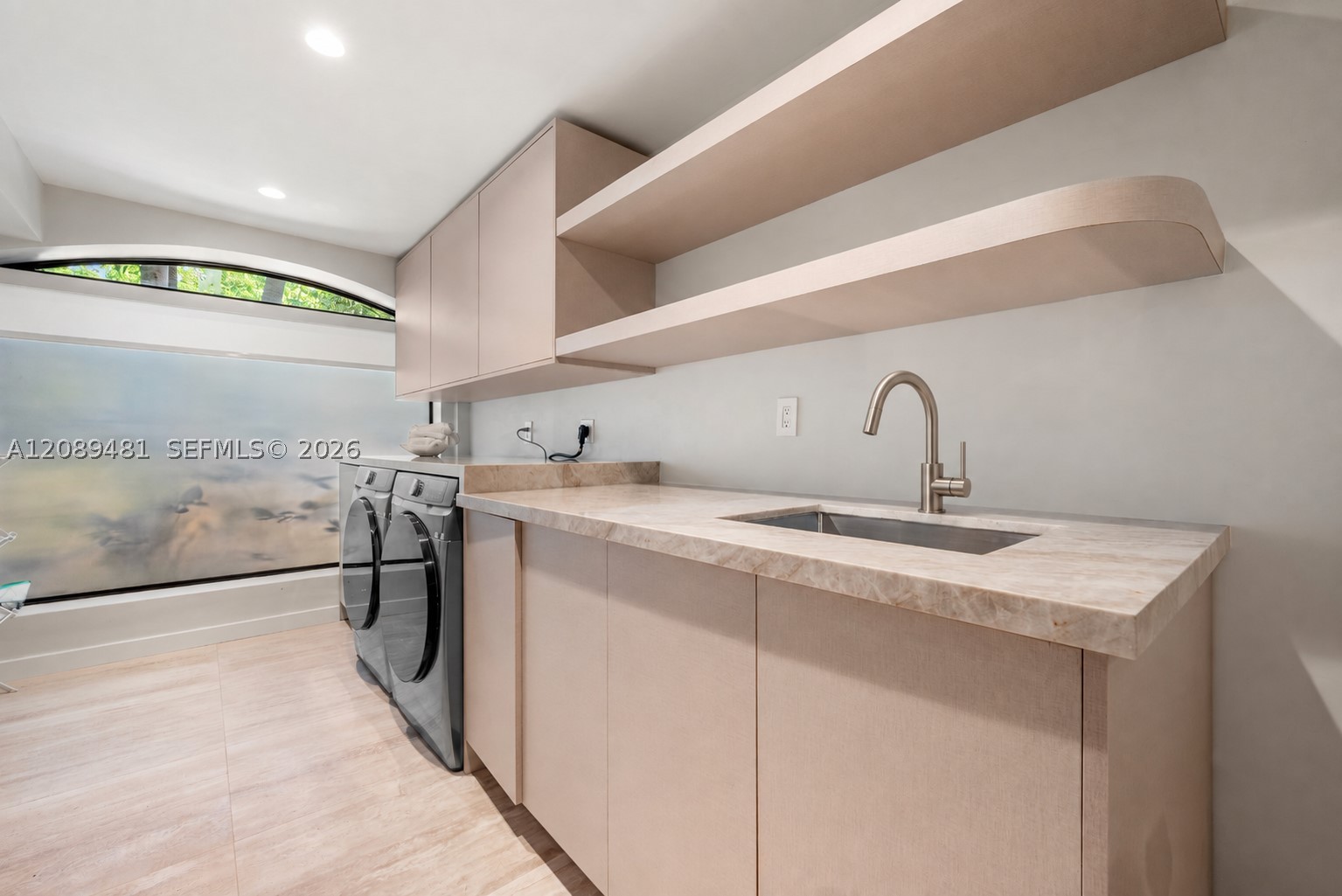 510 W 30th St Miami Beach, FL 33140