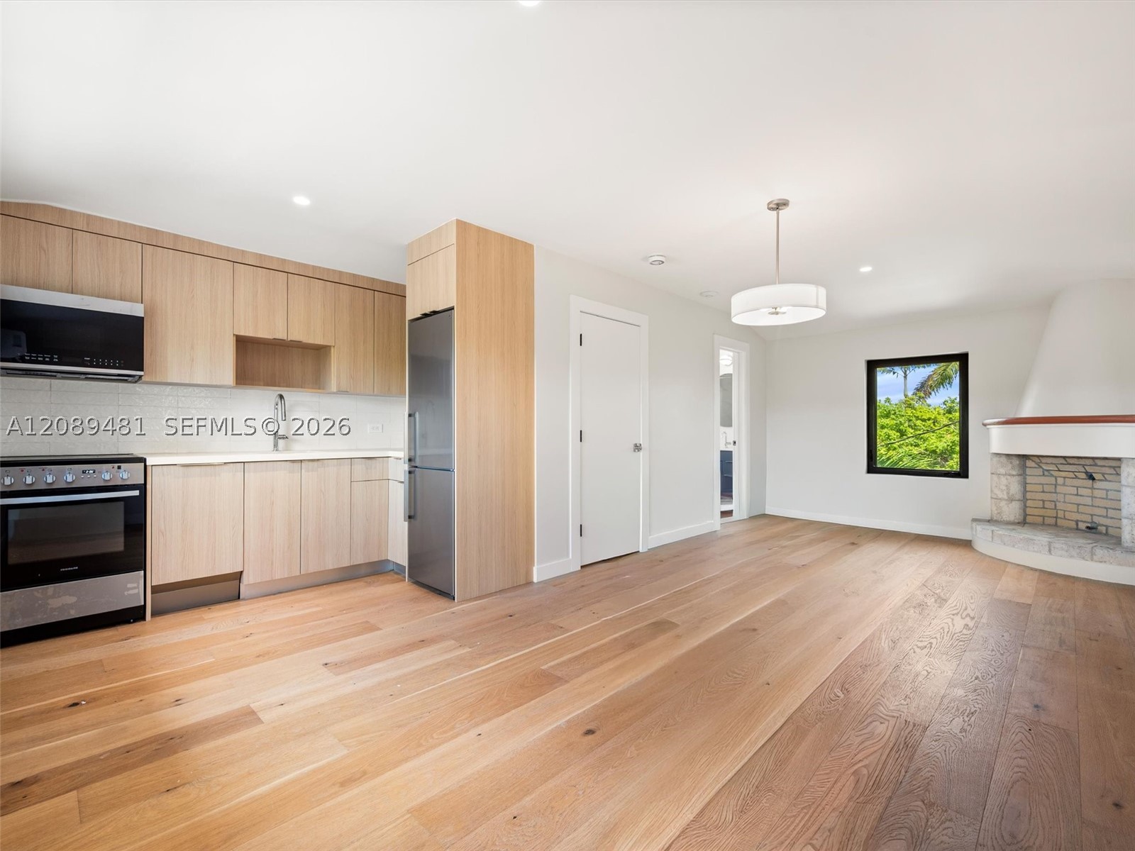 510 W 30th St Miami Beach, FL 33140