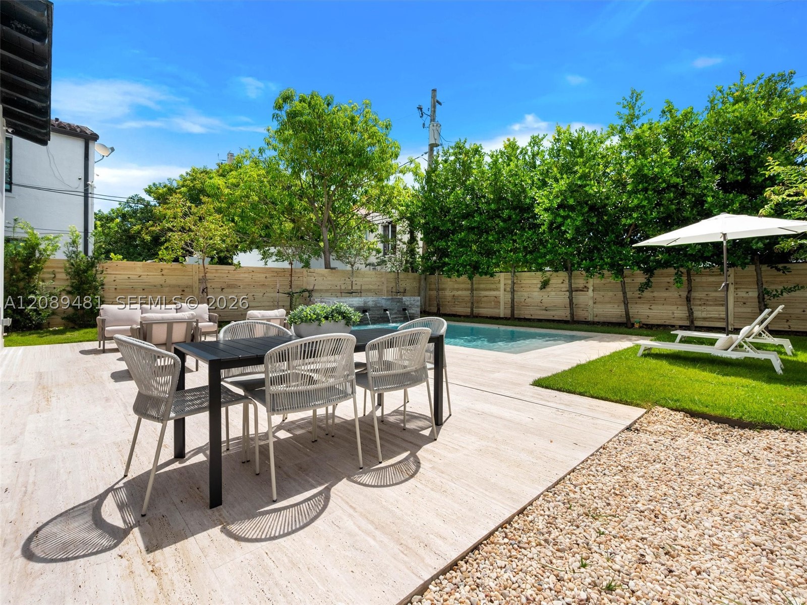 510 W 30th St Miami Beach, FL 33140