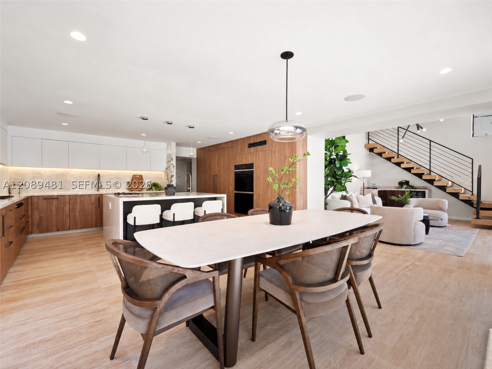 510 W 30th St Miami Beach, FL 33140