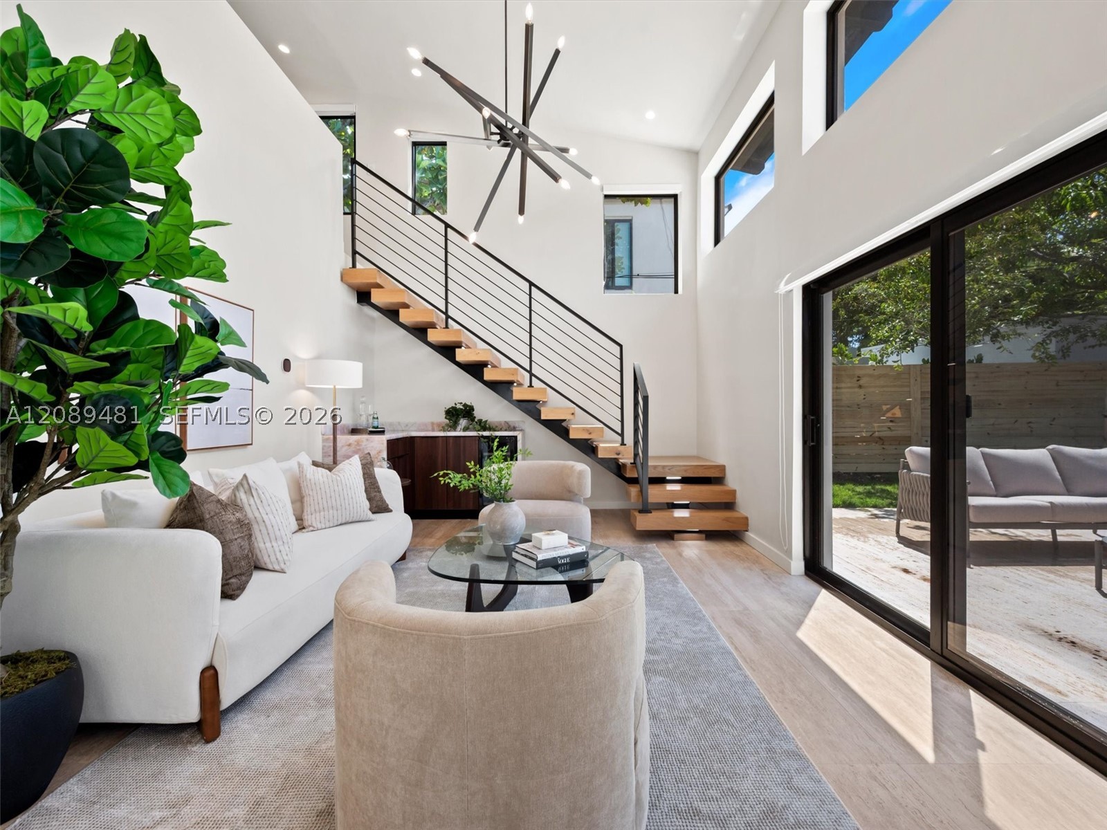510 W 30th St Miami Beach, FL 33140
