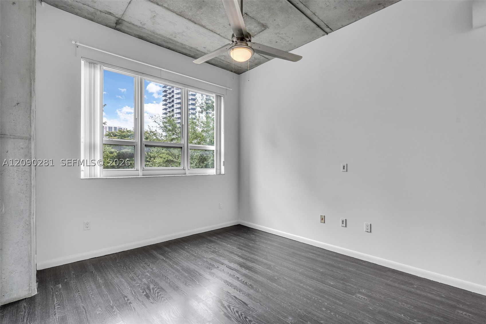 image Cite on the Bay West10