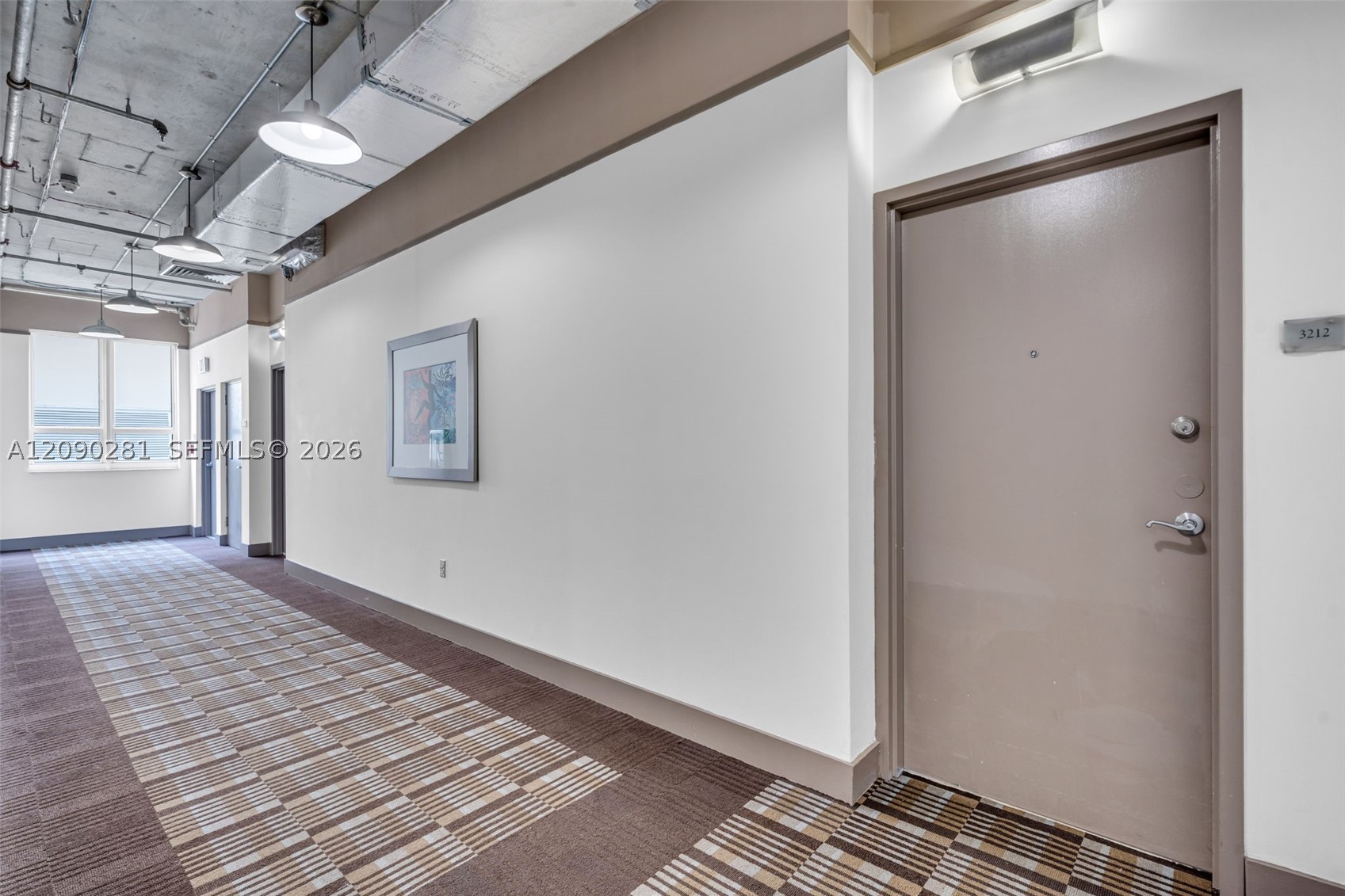 image Cite on the Bay West1