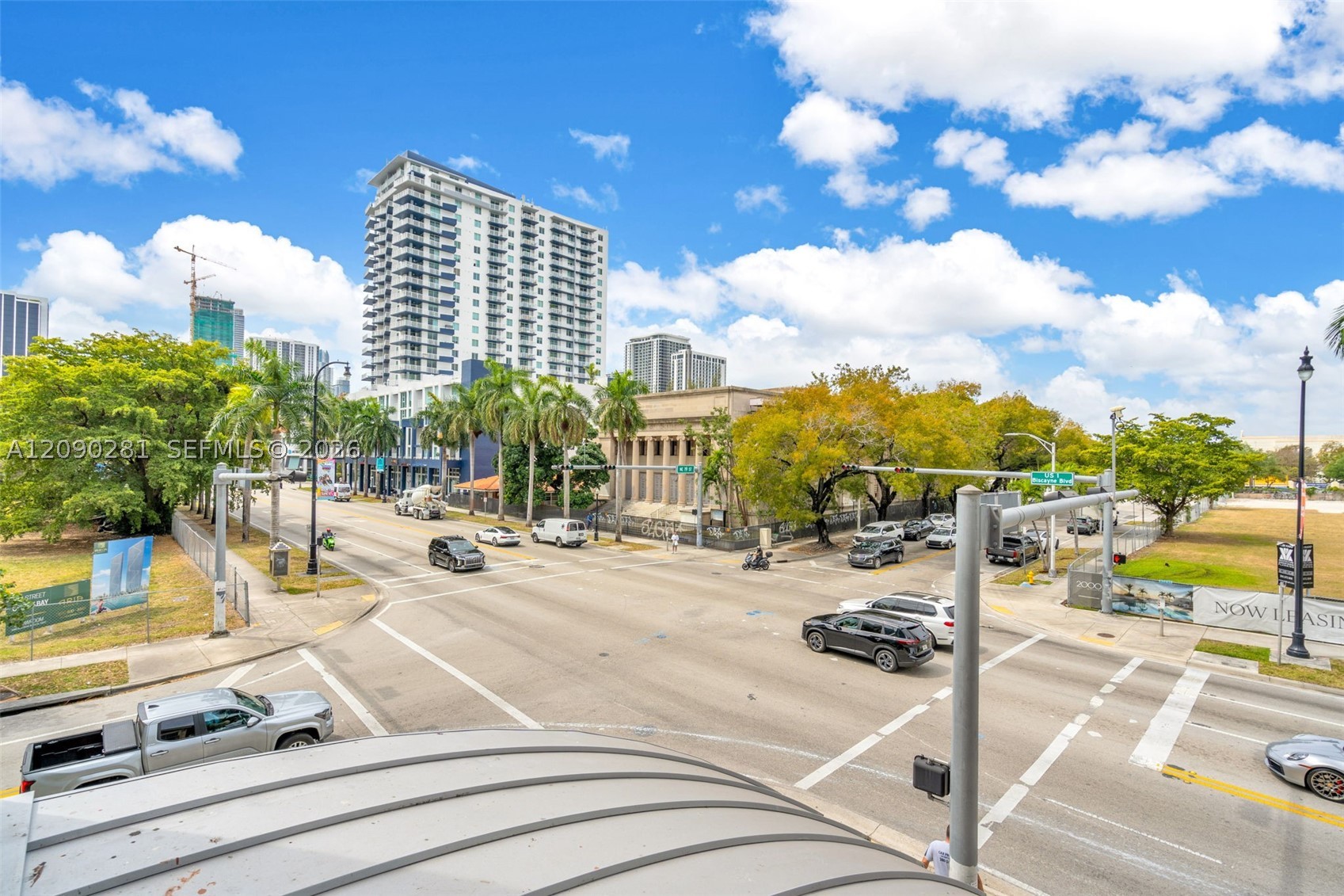 image Cite on the Bay West22