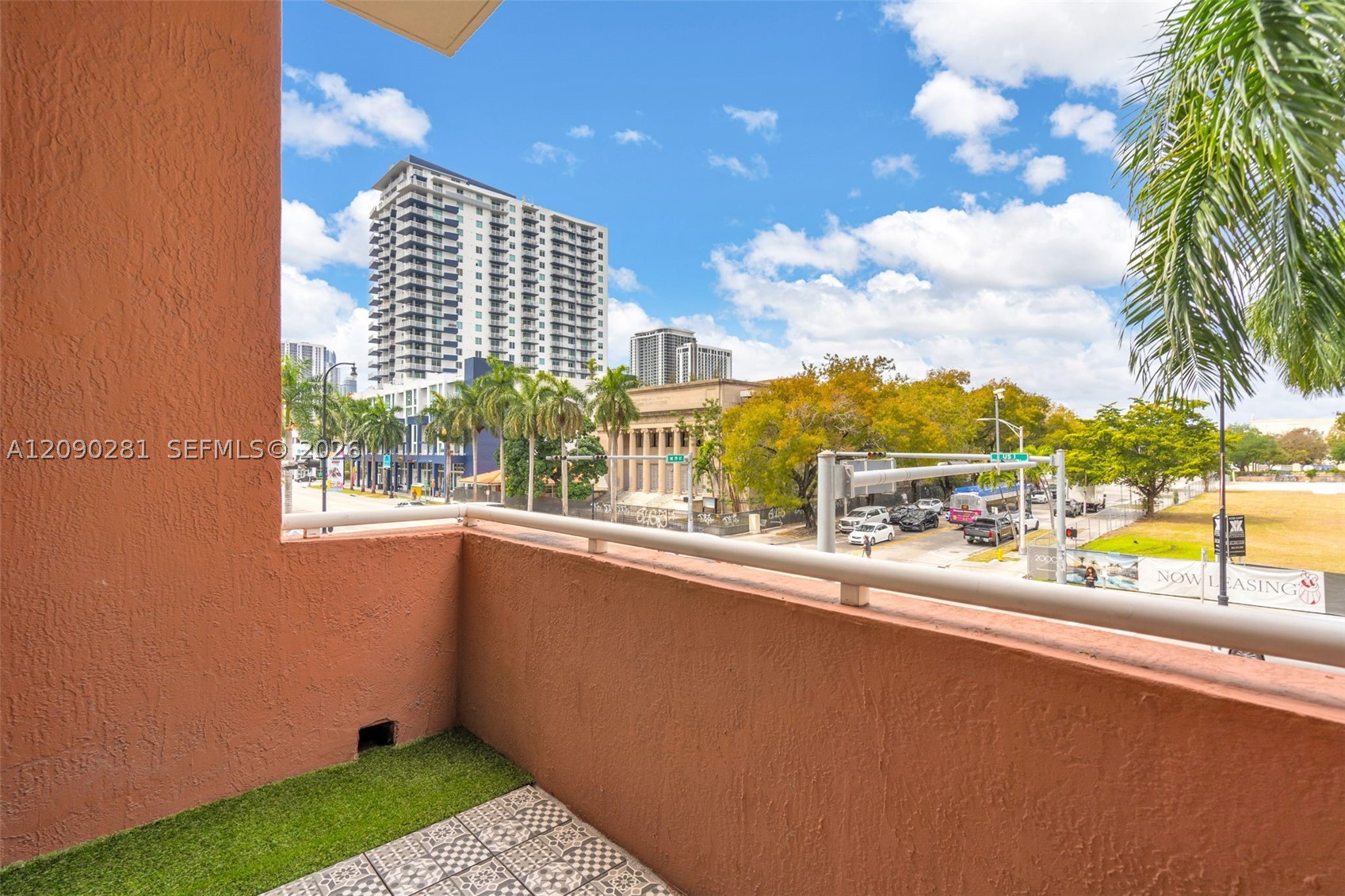 image Cite on the Bay West23