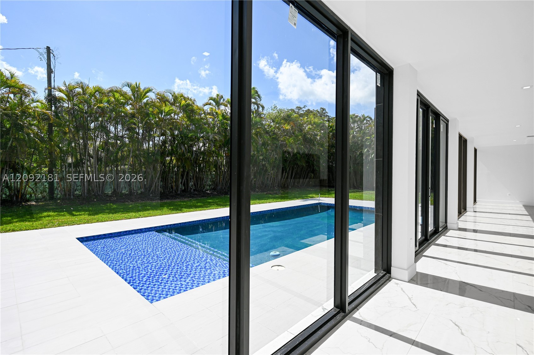 9505 SW 67th Ave Pinecrest, FL 33156