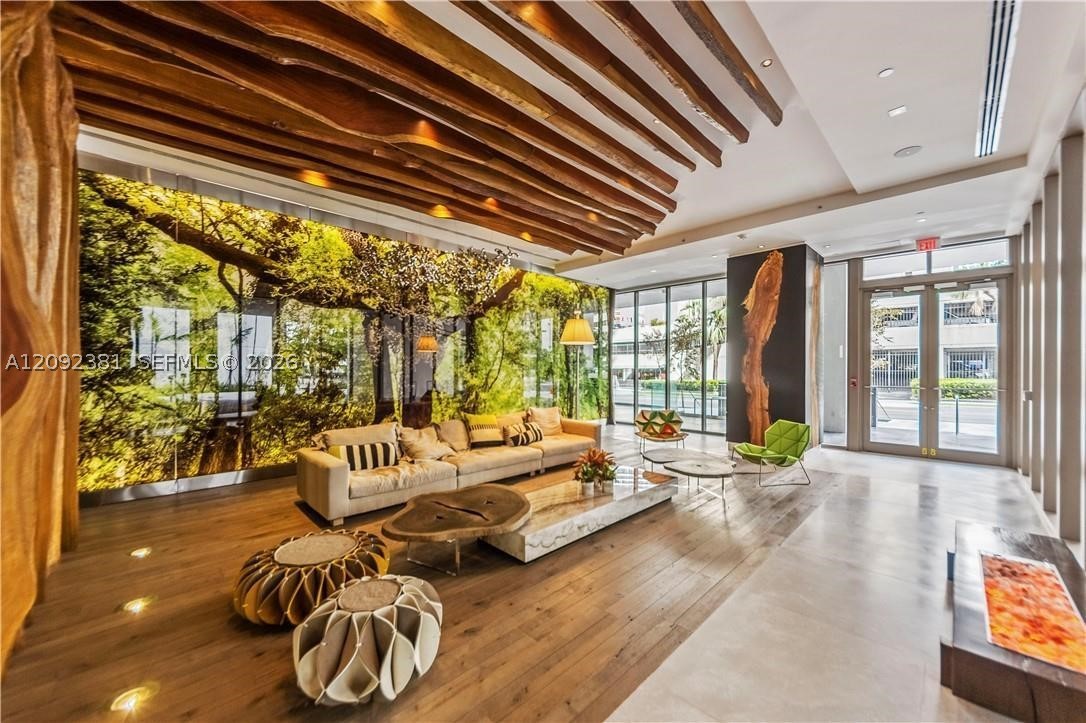 image 1010 Brickell15