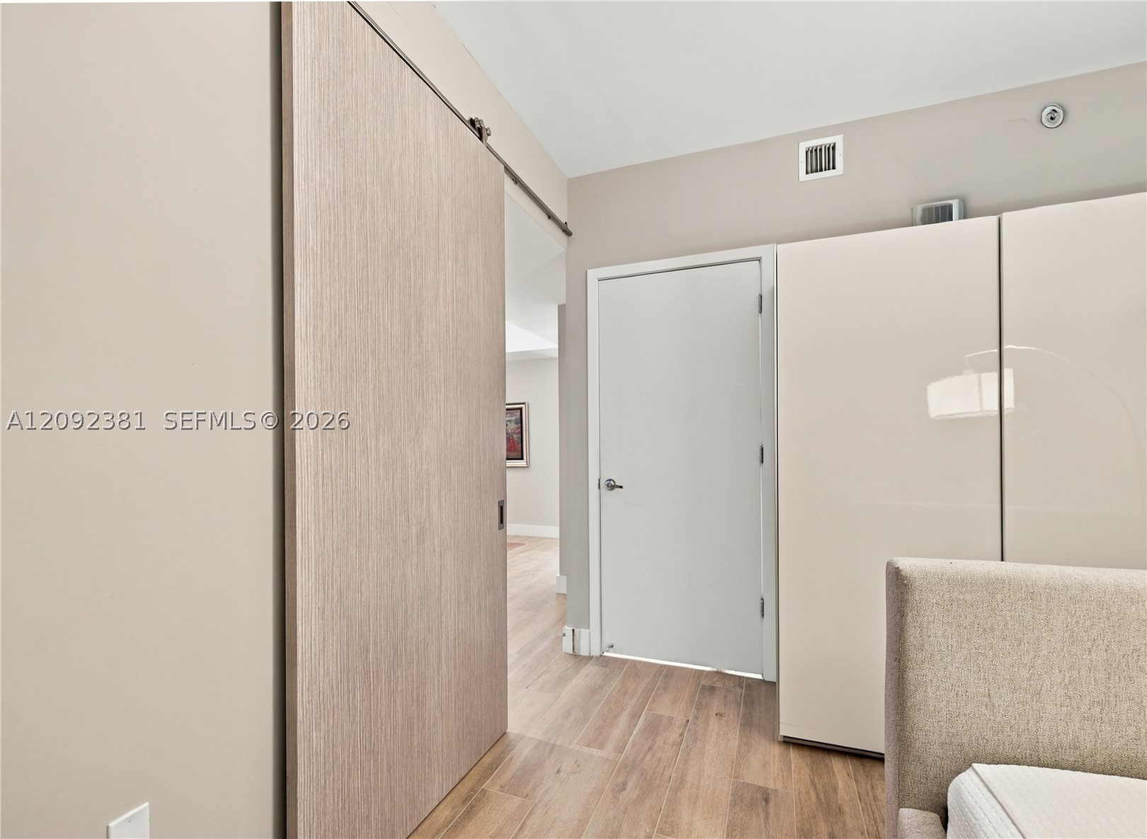 image 1010 Brickell42