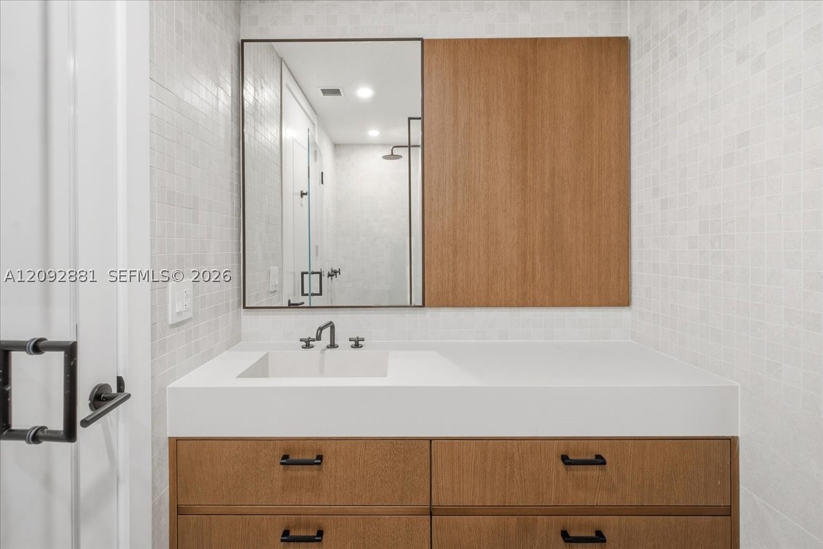 image 2200 Brickell14