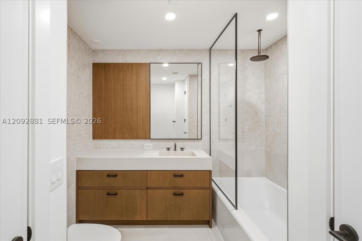 image 2200 Brickell15