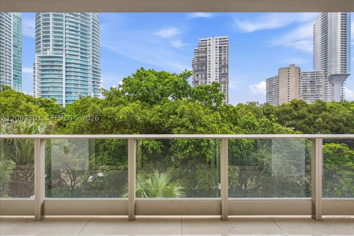 image 2200 Brickell1