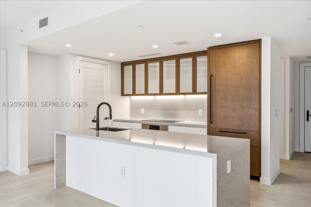 image 2200 Brickell25