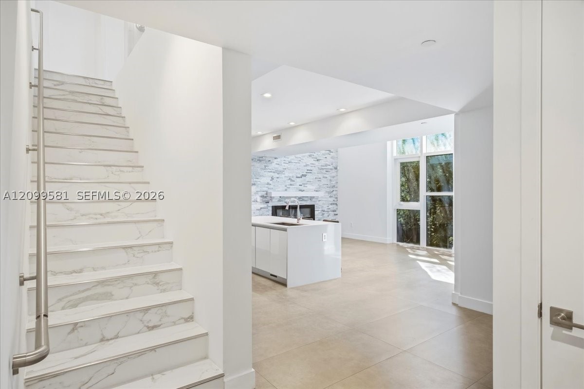 image One Bay Residences30