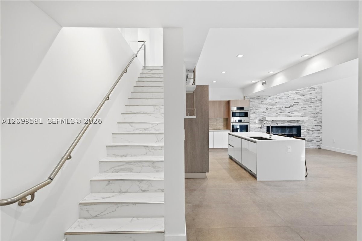 image One Bay Residences31