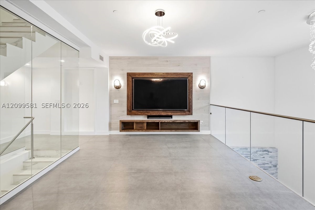 image One Bay Residences35