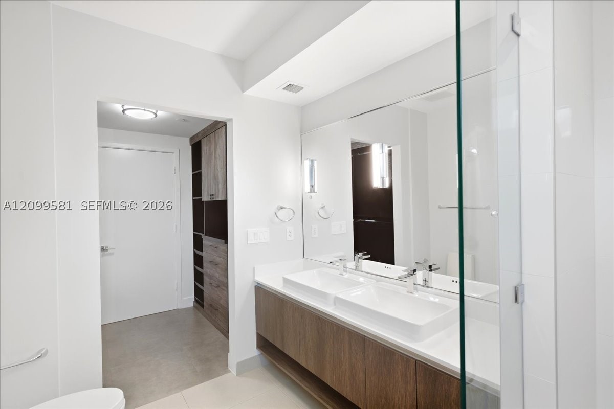 image One Bay Residences46