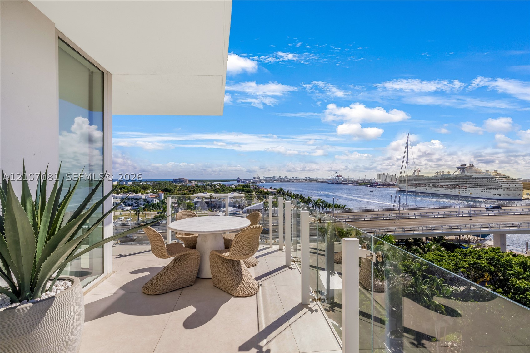 2221 SE 17th St #804 Fort Lauderdale, FL 33316