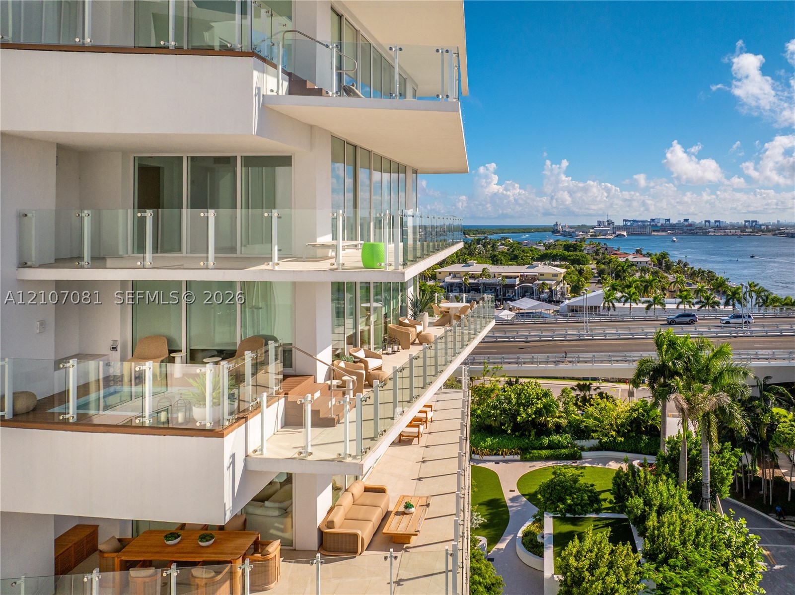 2221 SE 17th St #804 Fort Lauderdale, FL 33316