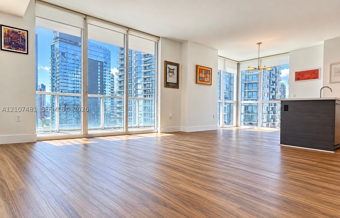 55 SE 6th St #2802