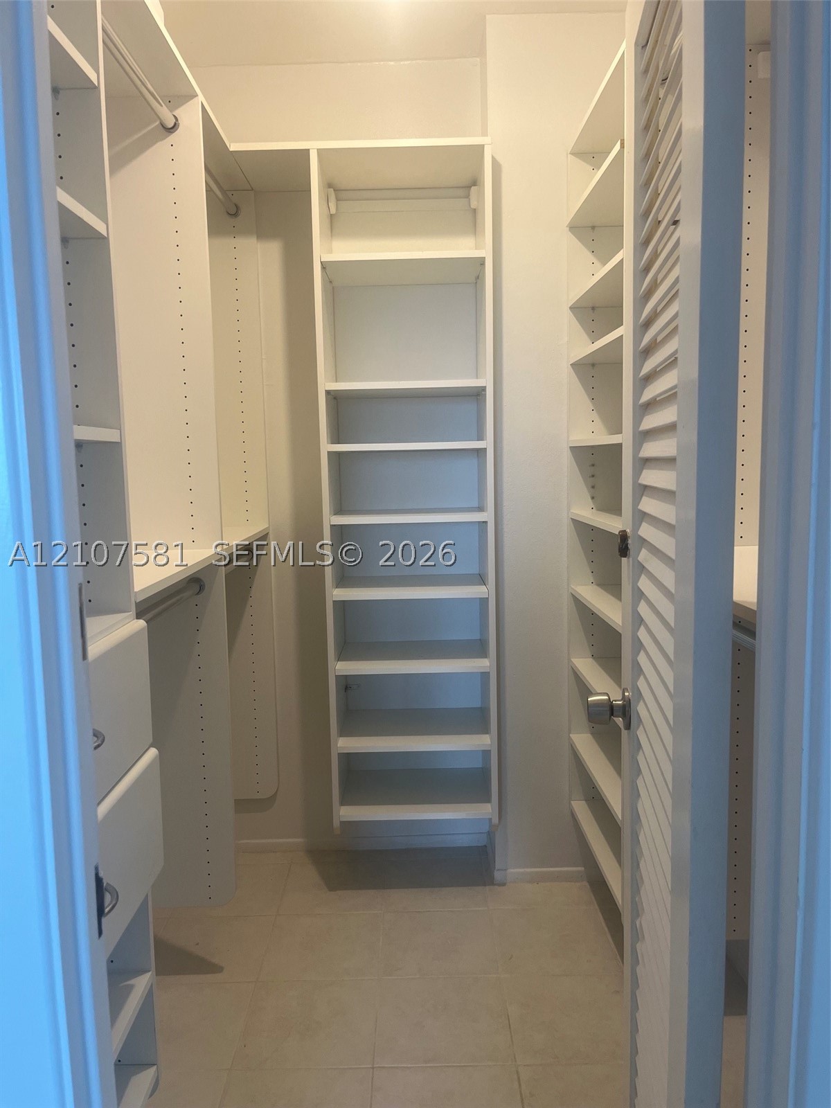image Arlen House West17