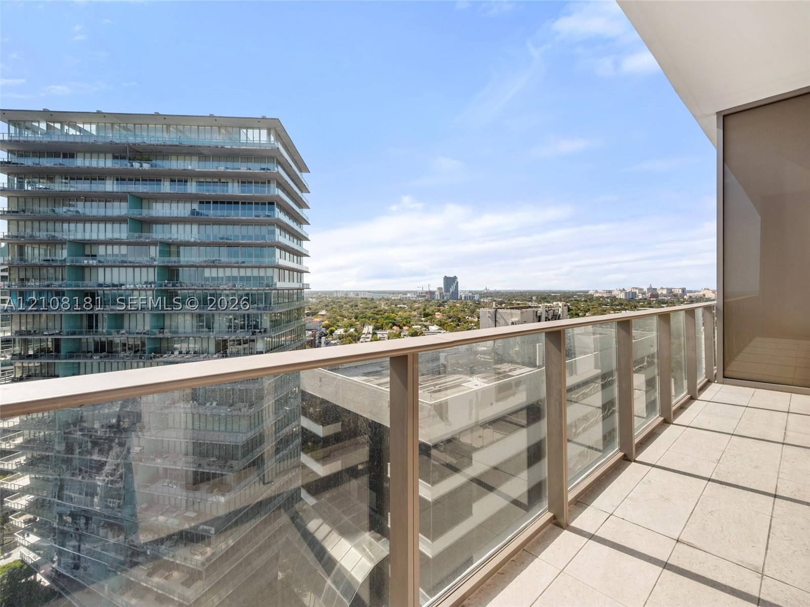2655 S Bayshore Dr #1707