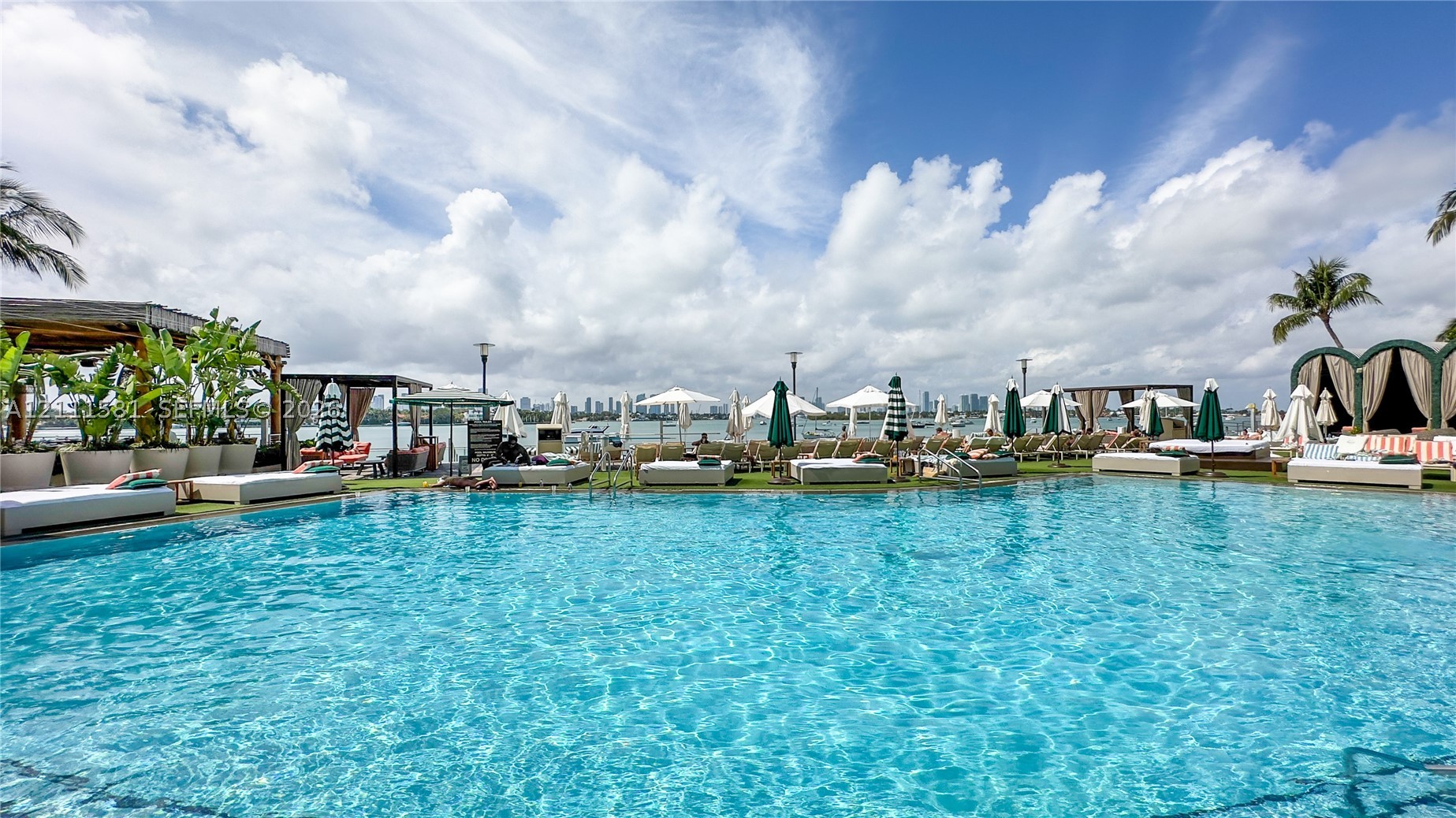 1100 West Ave #506 Miami Beach, FL 33139