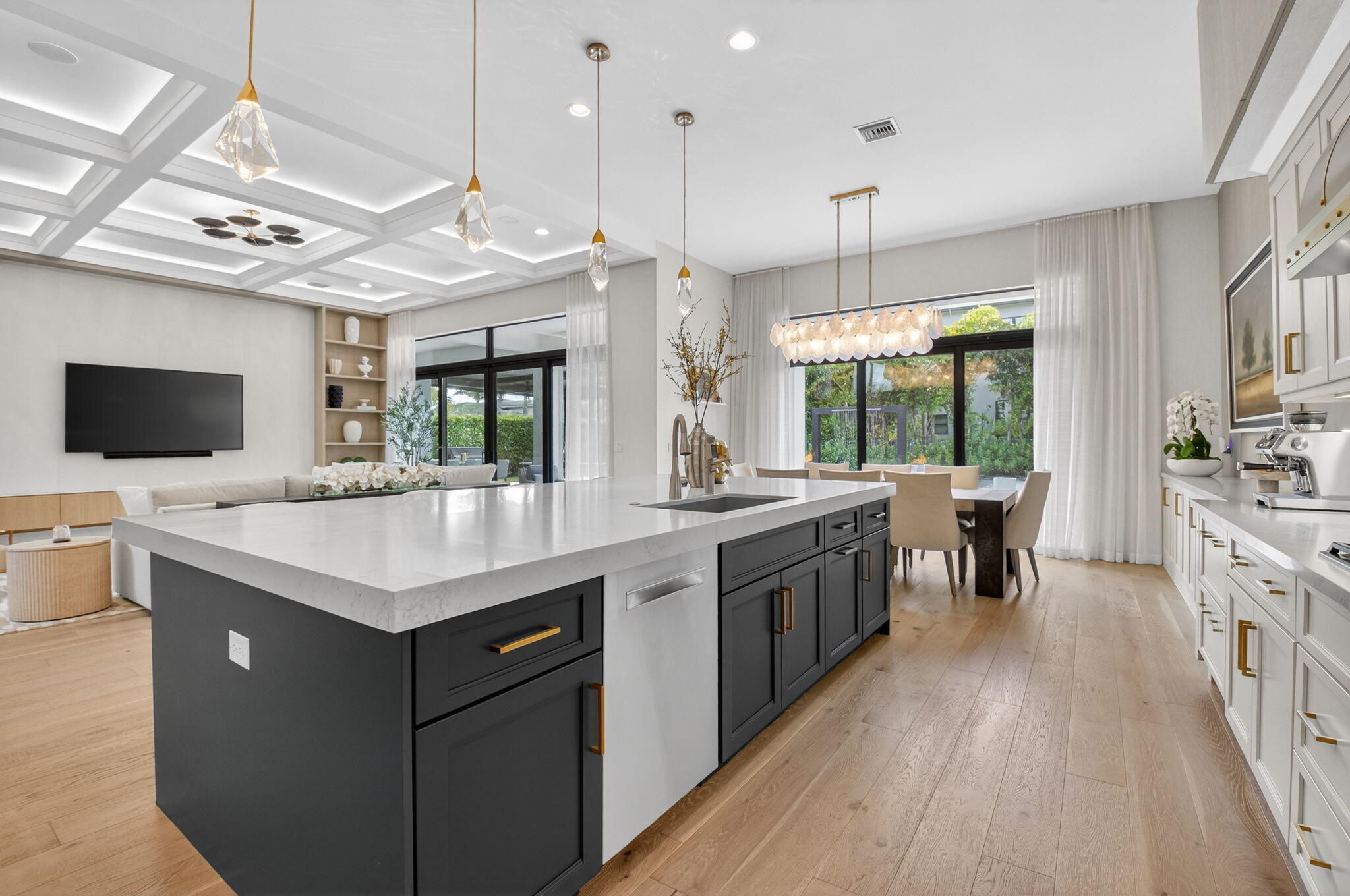 9608 Macchiato Boca Raton, FL 33496