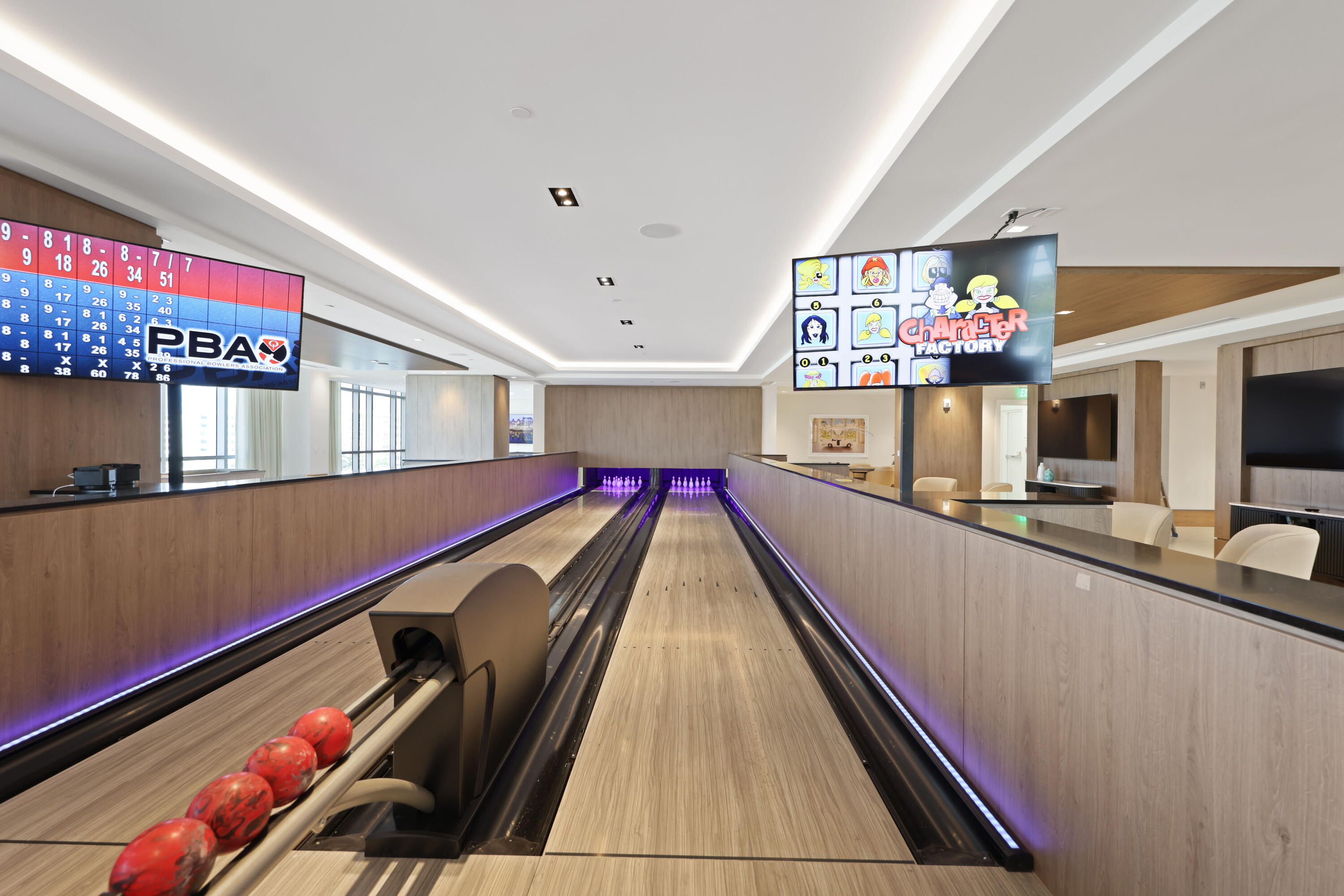 220 Lake Shr #1823 Lake Park, FL 33403