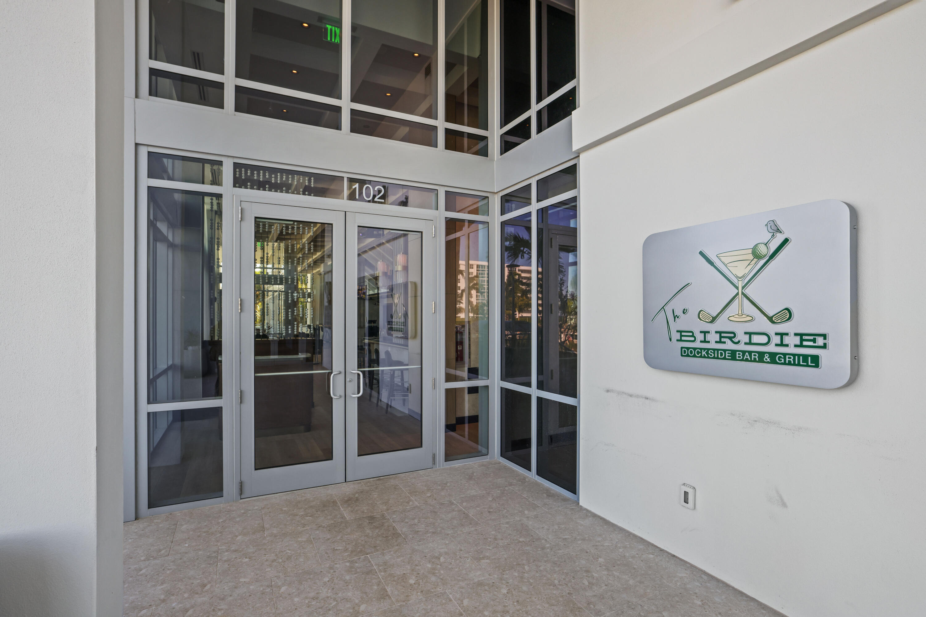 220 Lake Shr #1823 Lake Park, FL 33403