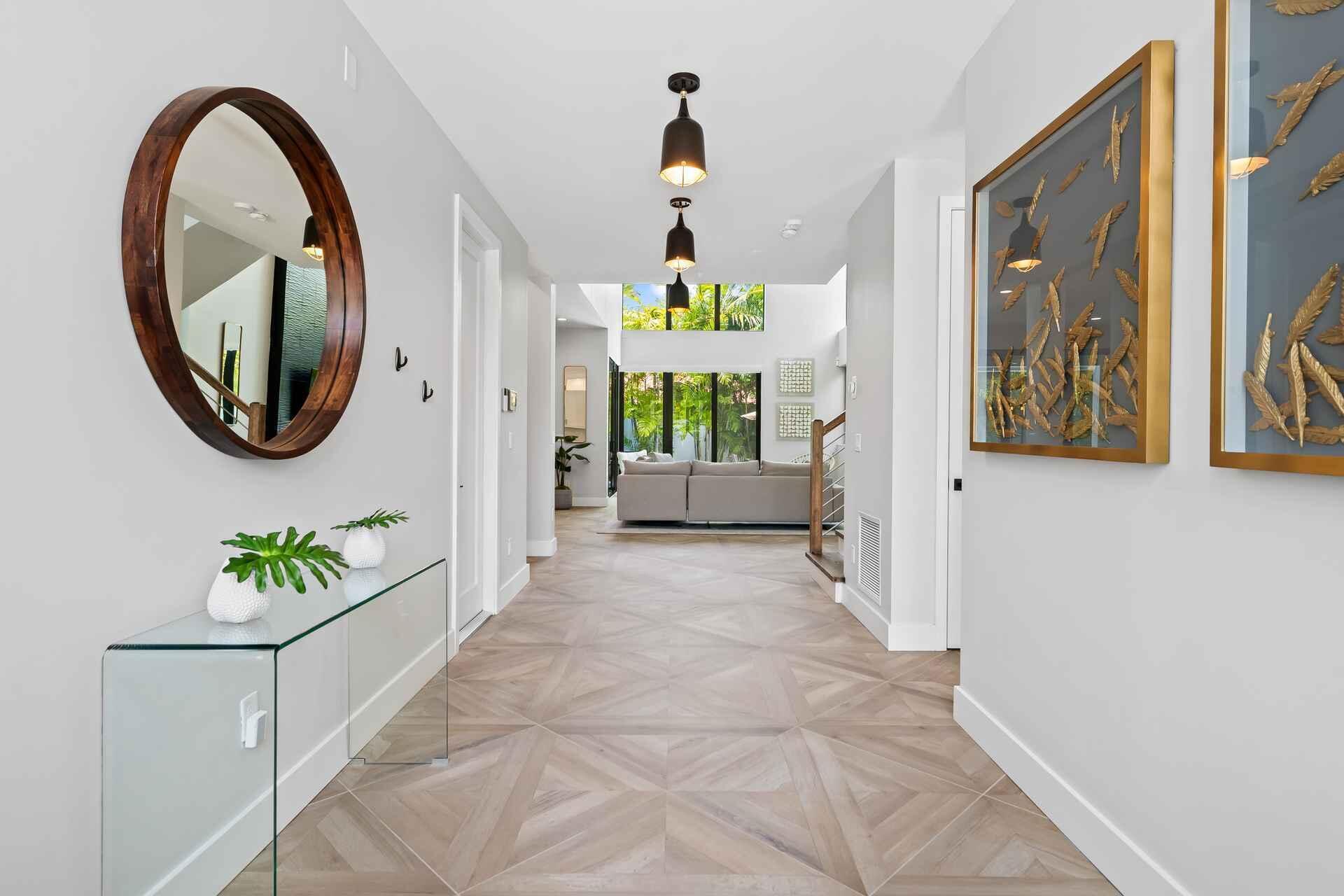 3400 NE 25th Fort Lauderdale, FL 33305