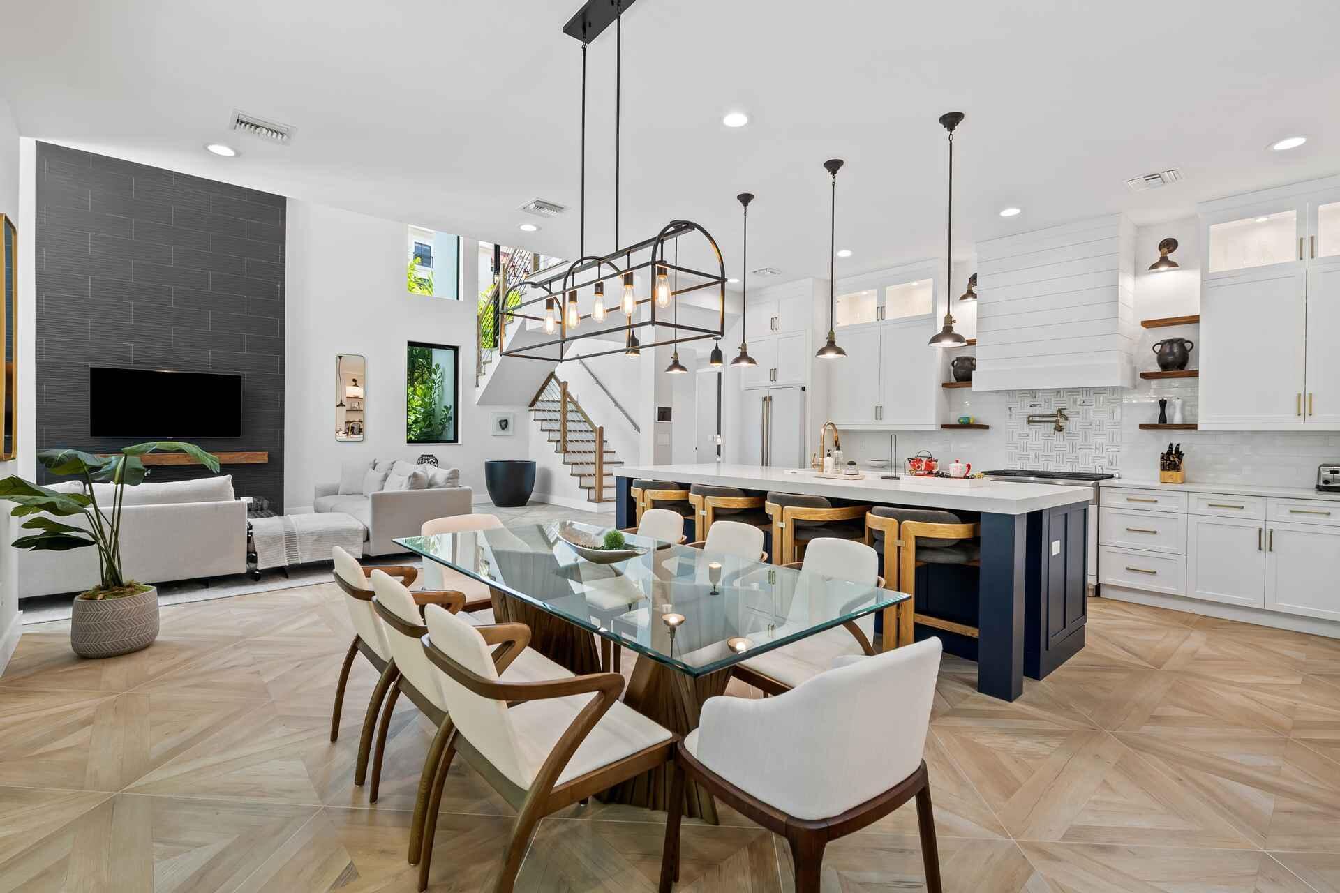 3400 NE 25th Fort Lauderdale, FL 33305