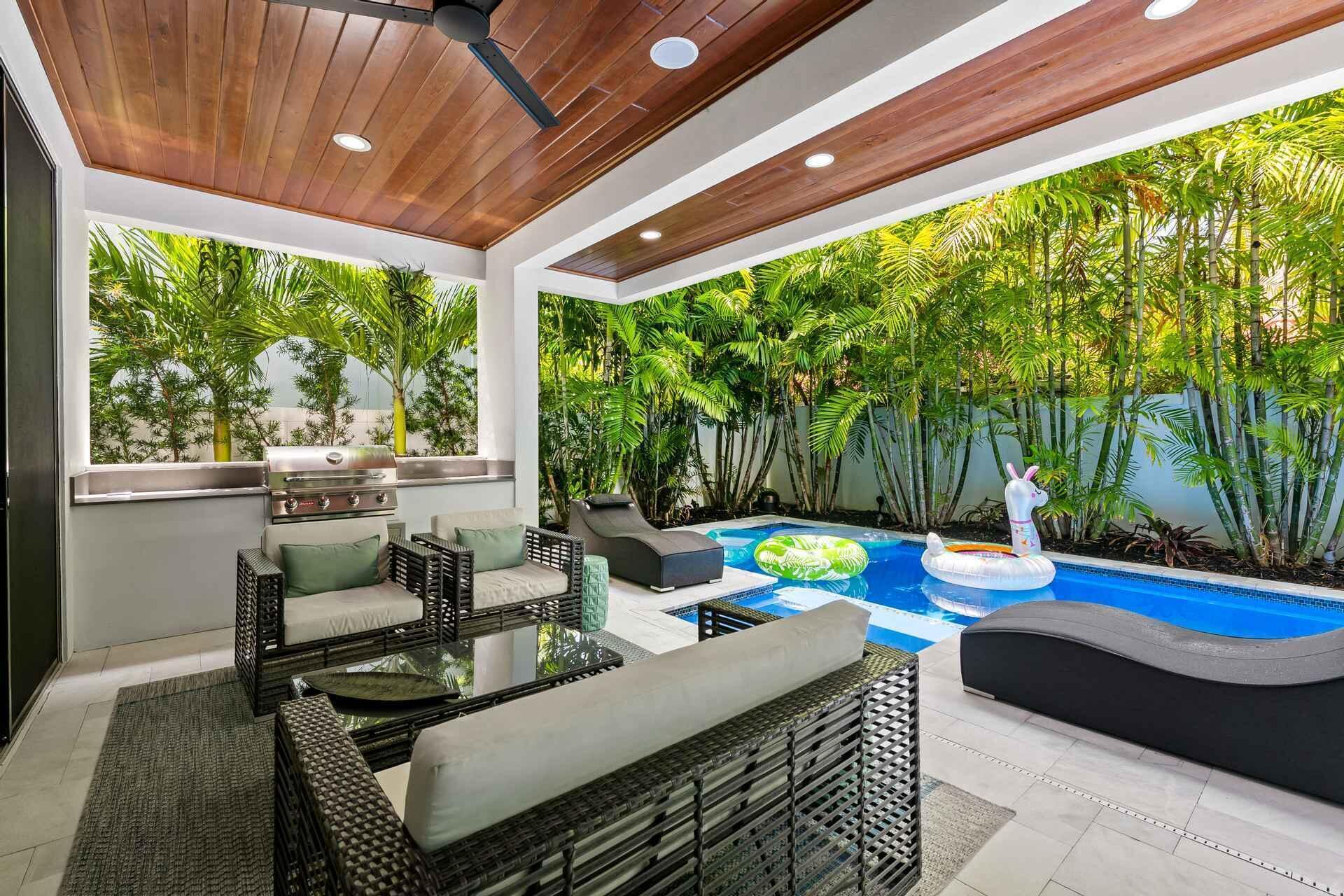 3400 NE 25th Fort Lauderdale, FL 33305