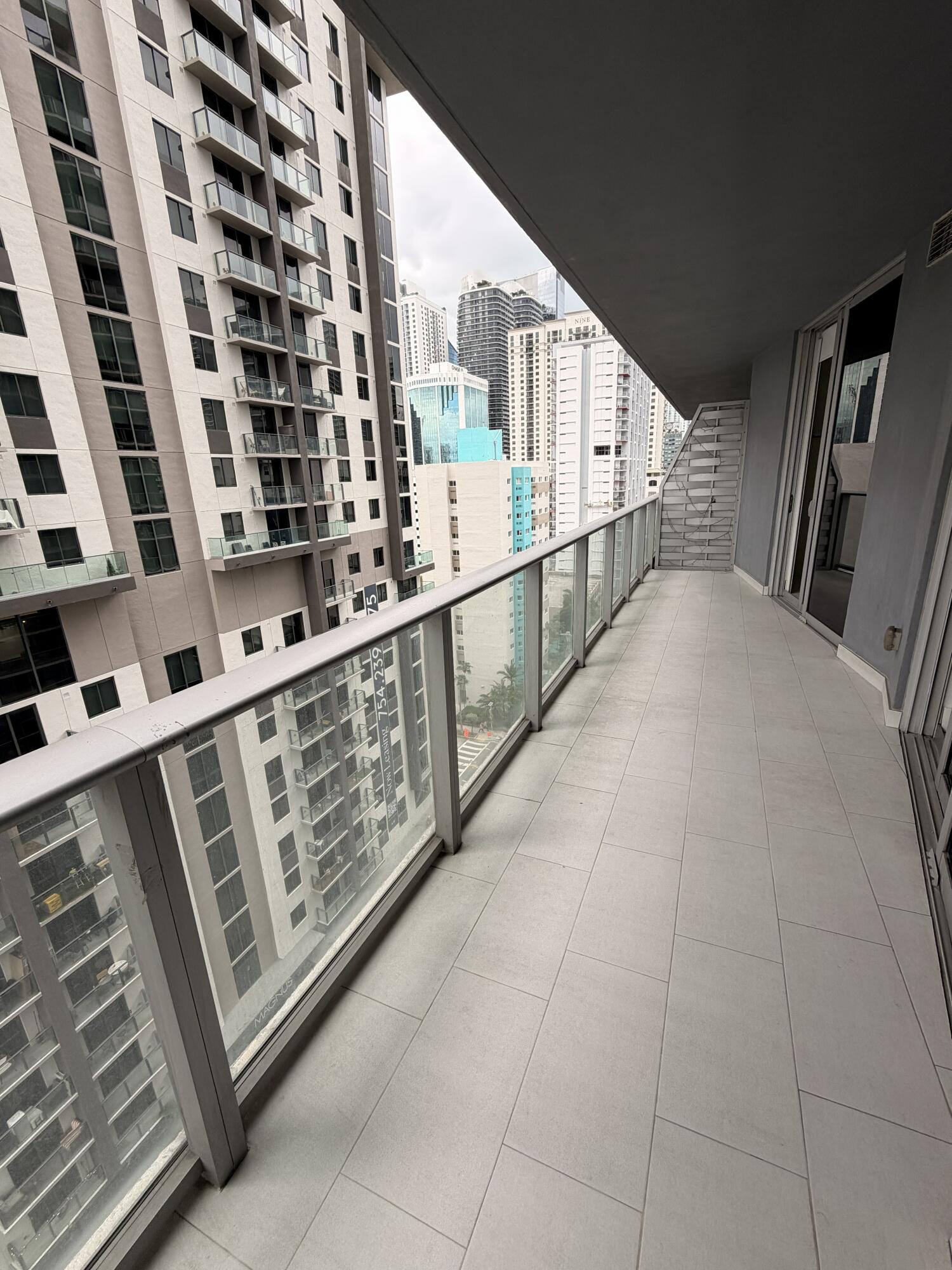 image Brickell Ten17