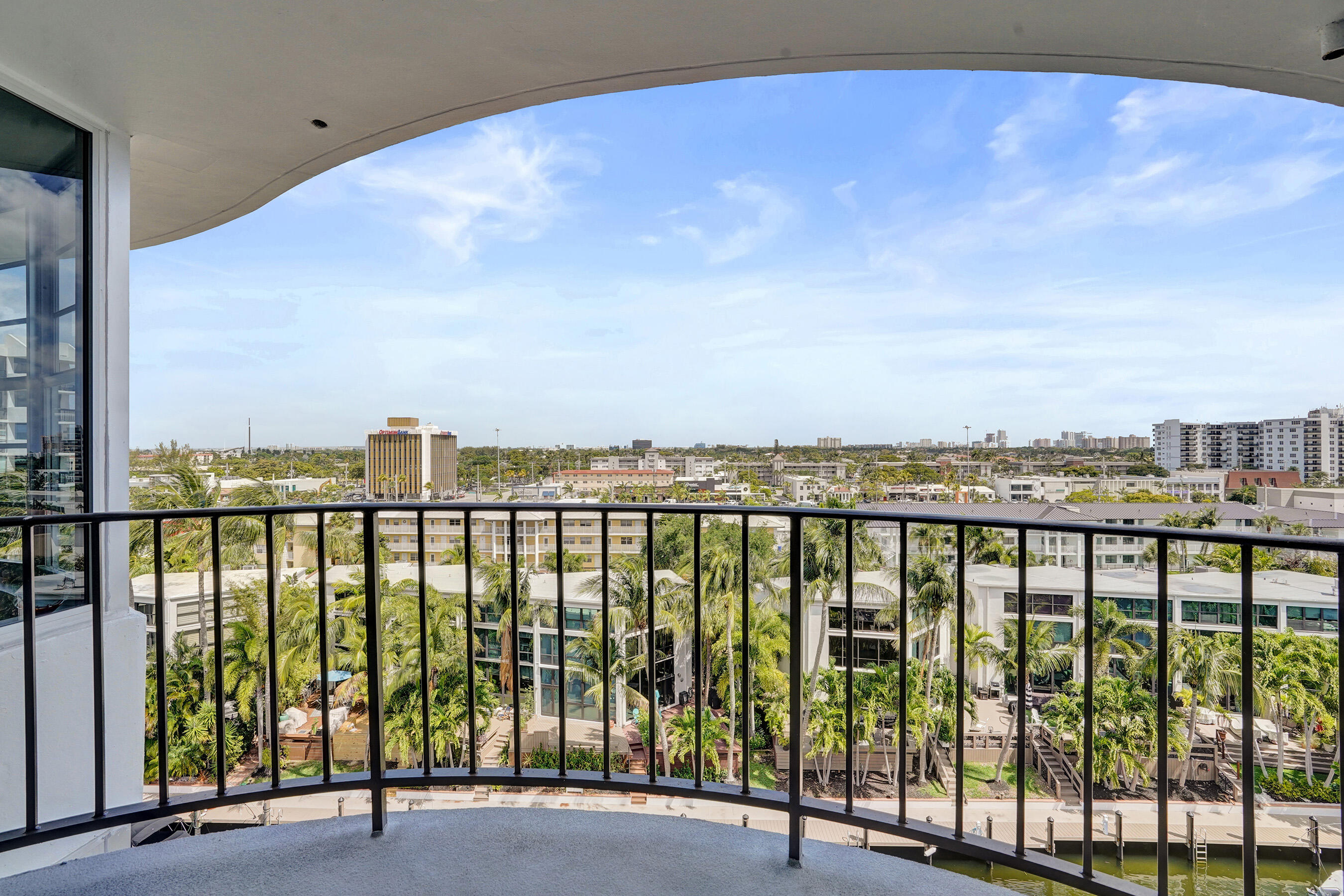 3051 NE 48th #702 Fort Lauderdale, FL 33308