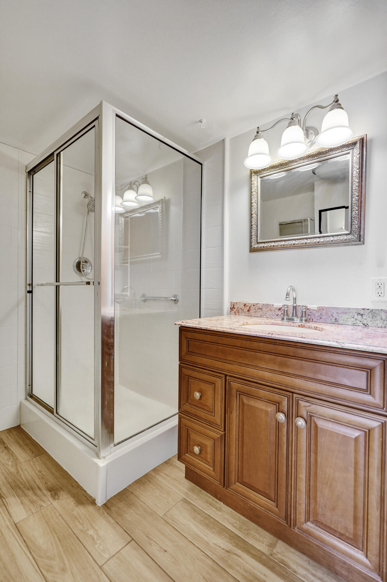 3051 NE 48th #702 Fort Lauderdale, FL 33308