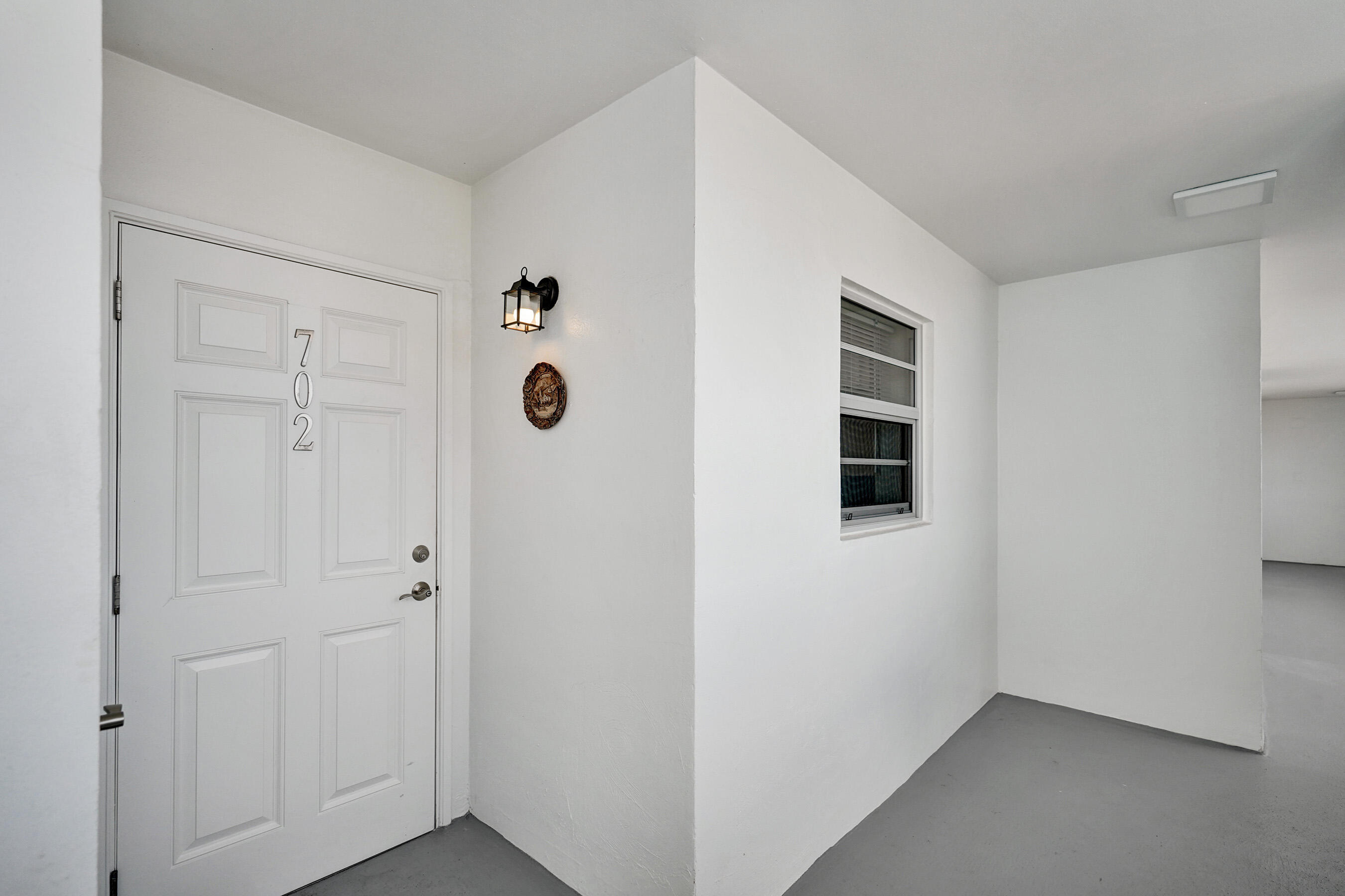 3051 NE 48th #702 Fort Lauderdale, FL 33308