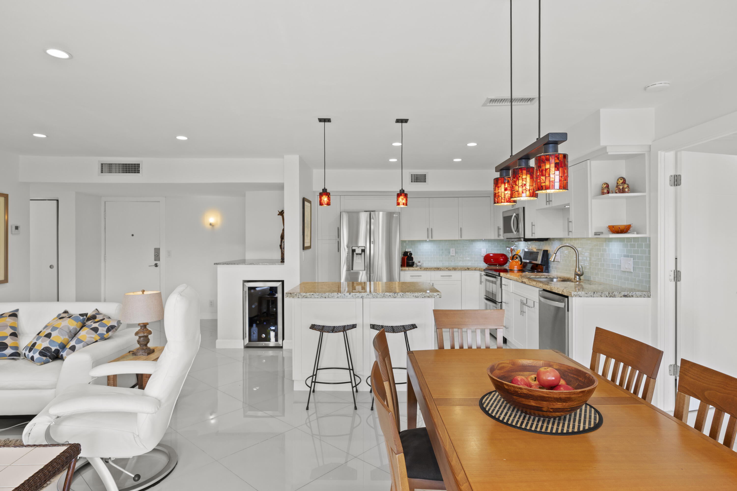 300 Diplomat #Unit 317