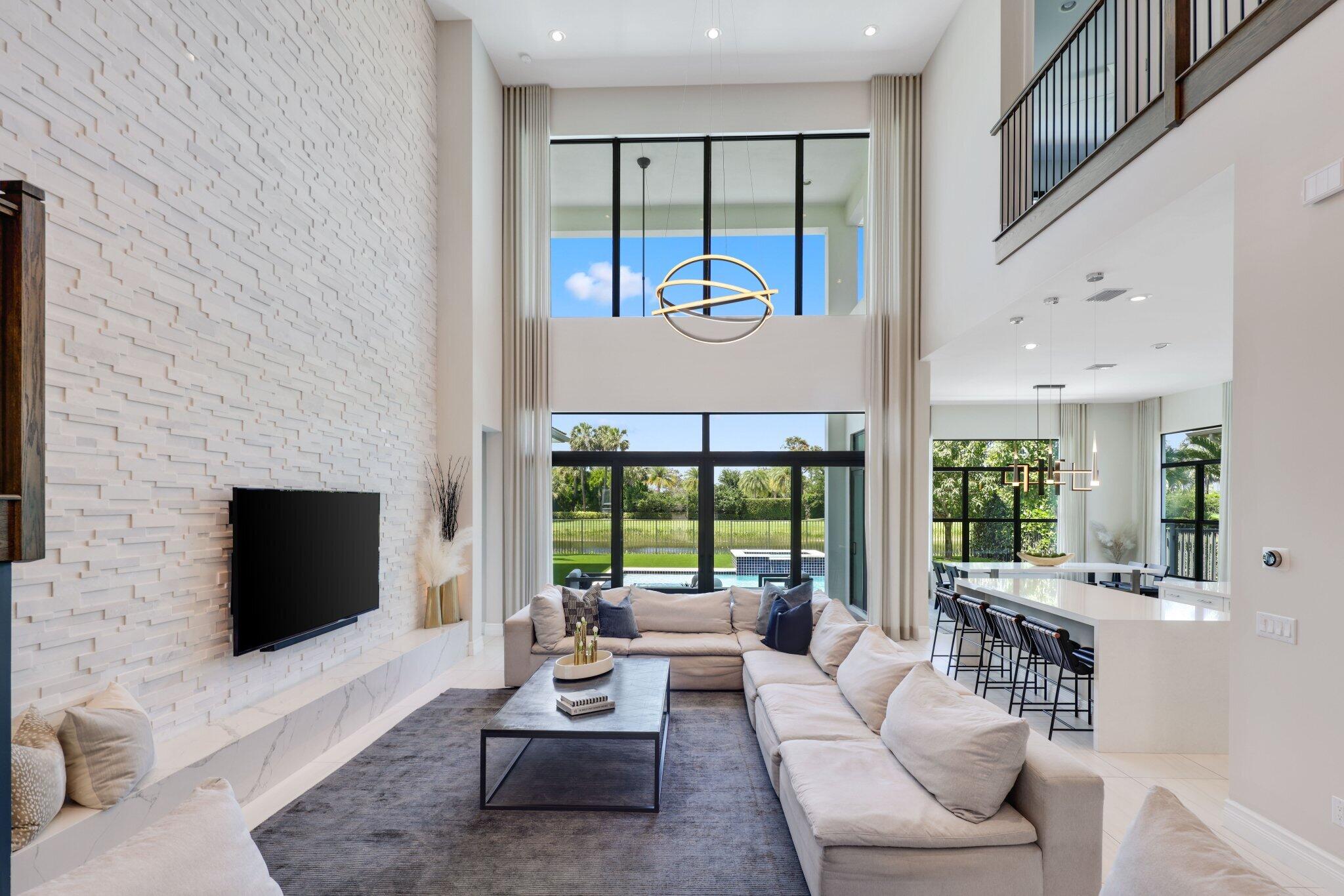 9275 Biaggio Boca Raton, FL 33496