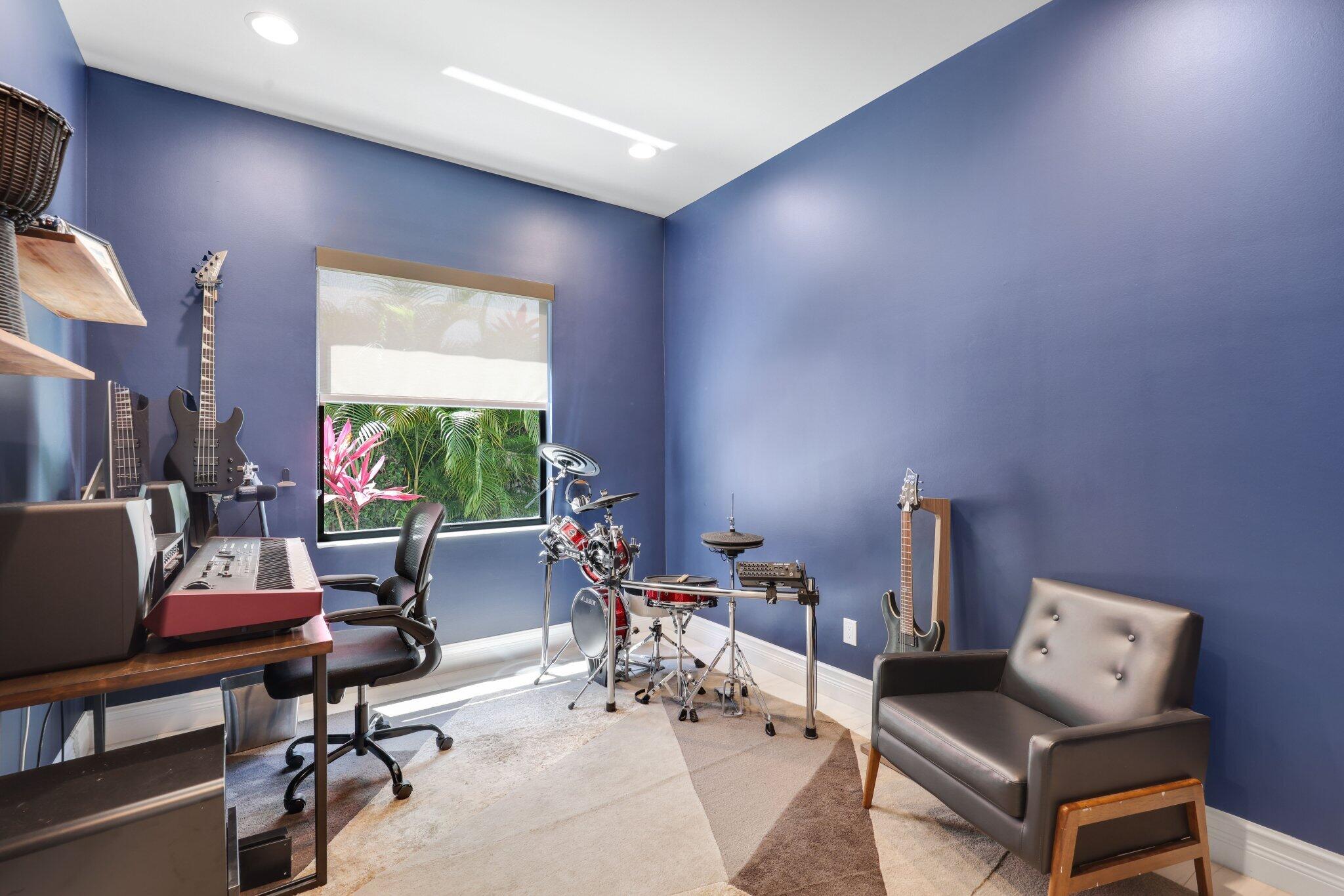9275 Biaggio Boca Raton, FL 33496