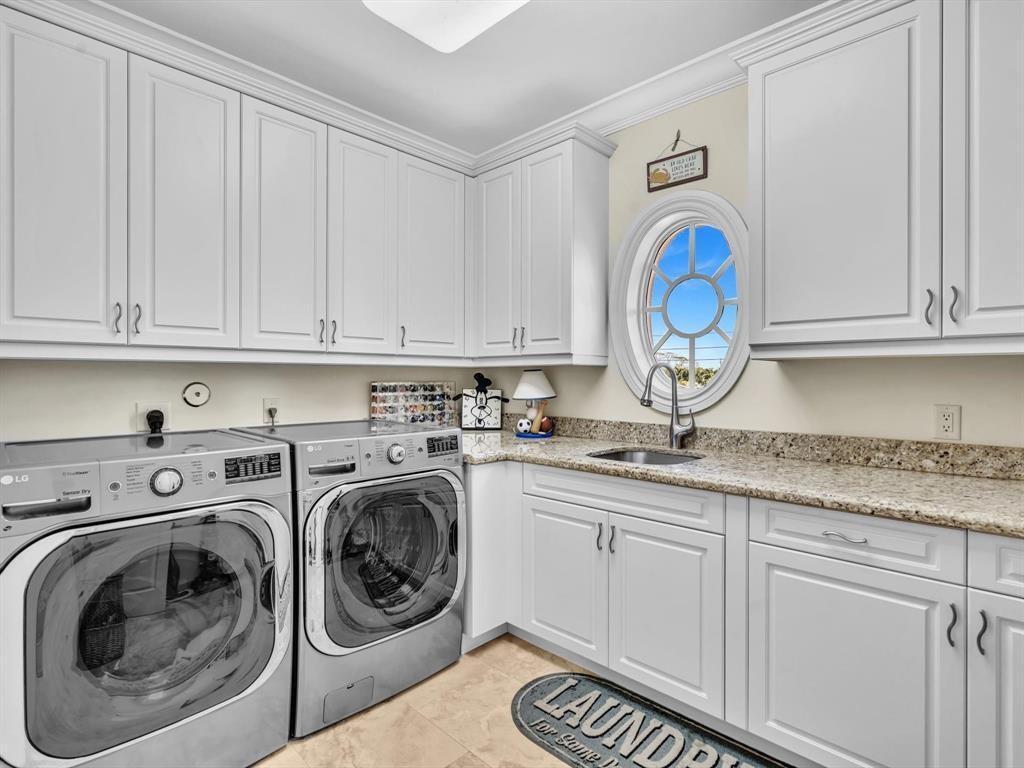 4431 NE 24th Lighthouse Point, FL 33064