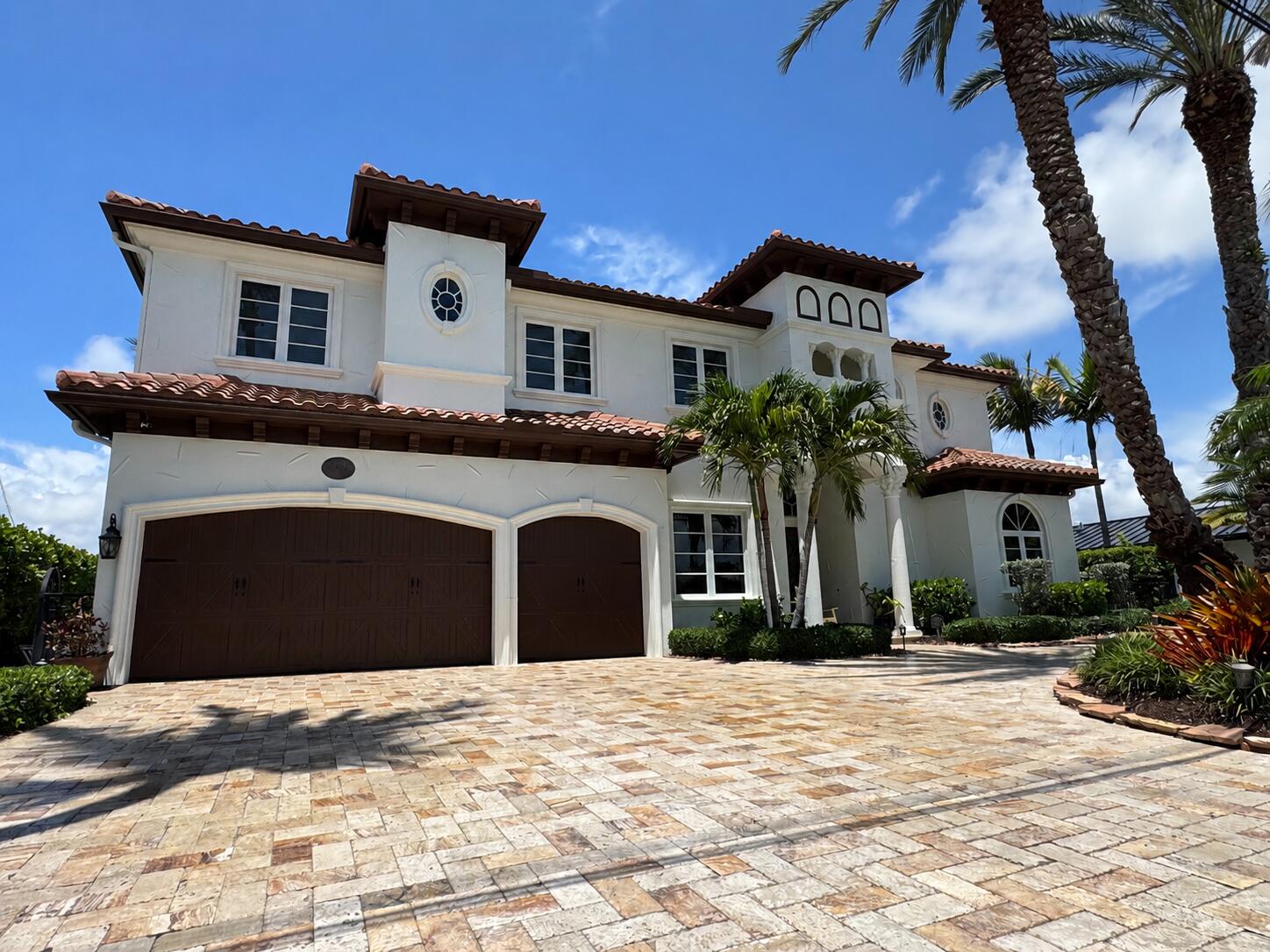 4431 NE 24th Lighthouse Point, FL 33064