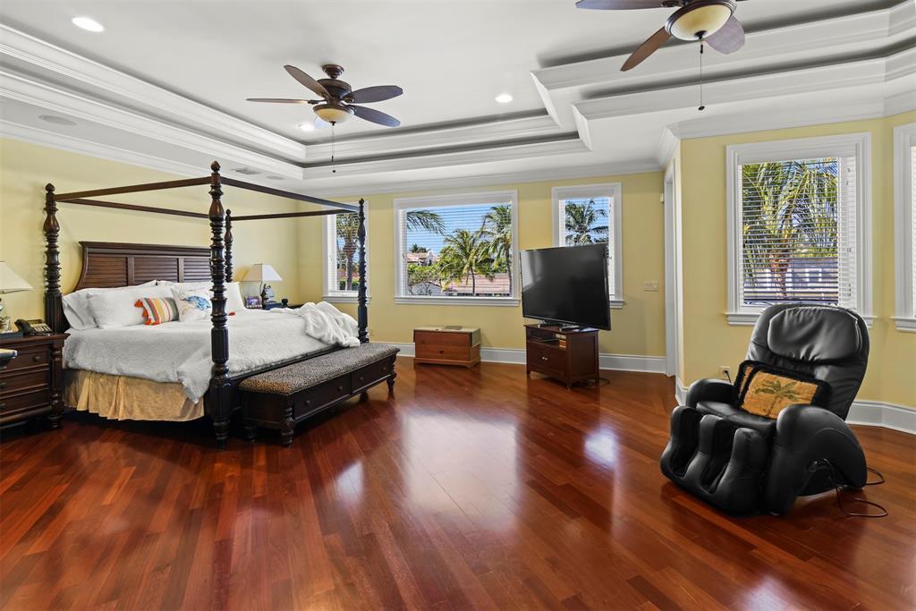 4431 NE 24th Lighthouse Point, FL 33064