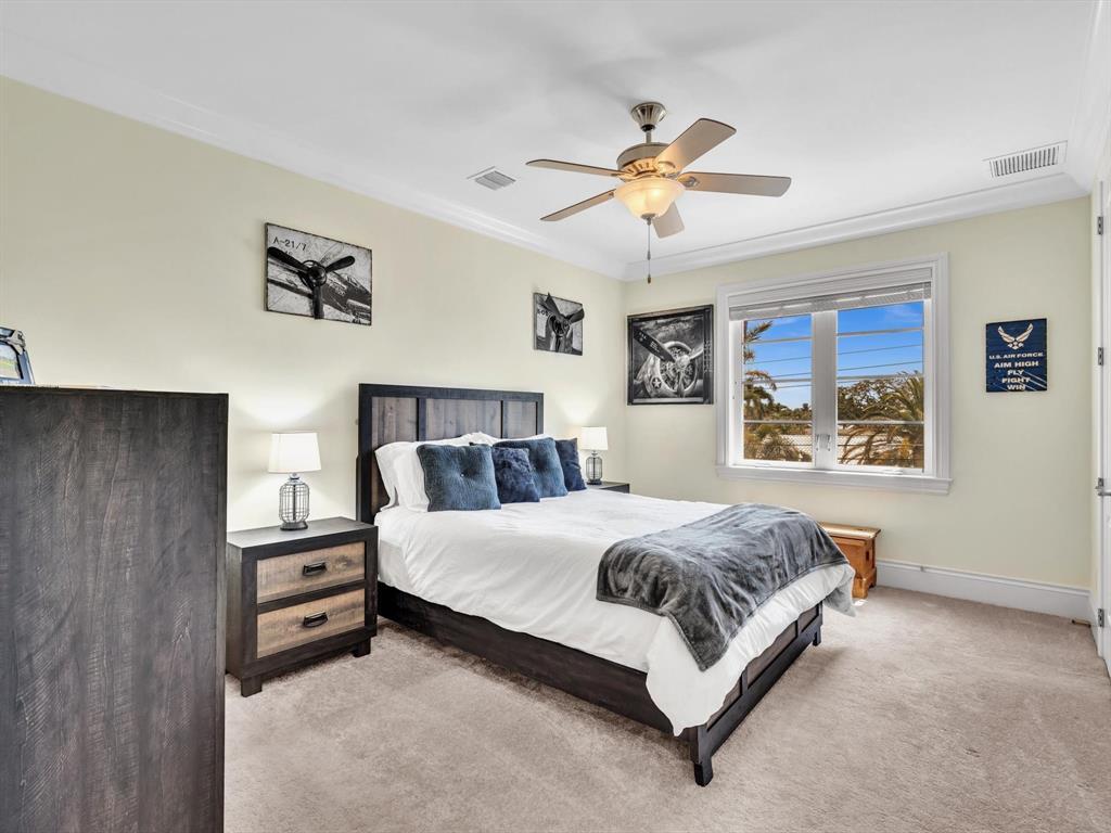 4431 NE 24th Lighthouse Point, FL 33064