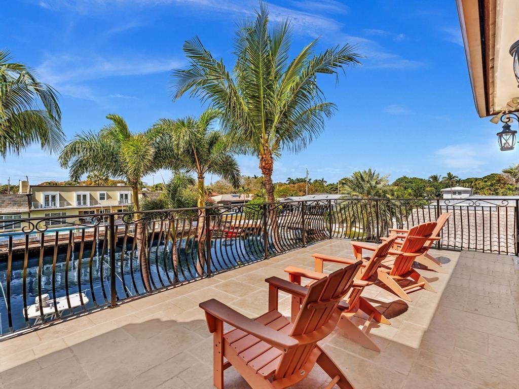4431 NE 24th Lighthouse Point, FL 33064