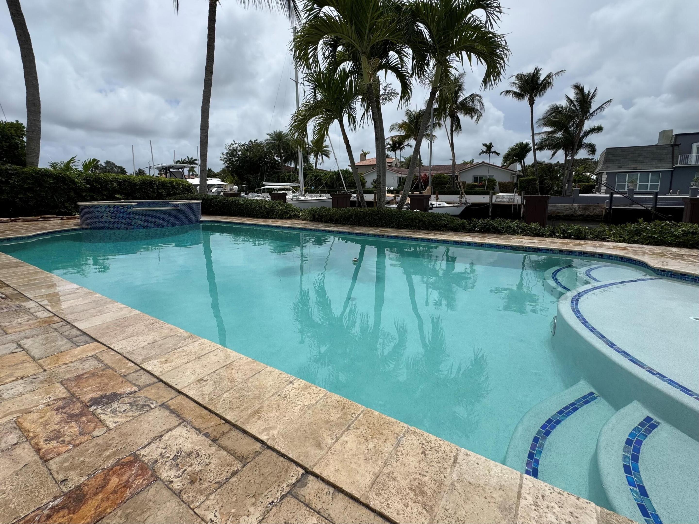 4431 NE 24th Lighthouse Point, FL 33064