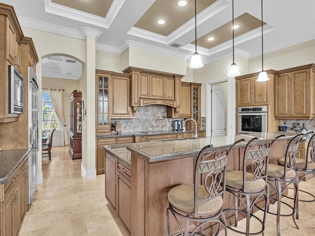 4431 NE 24th Lighthouse Point, FL 33064