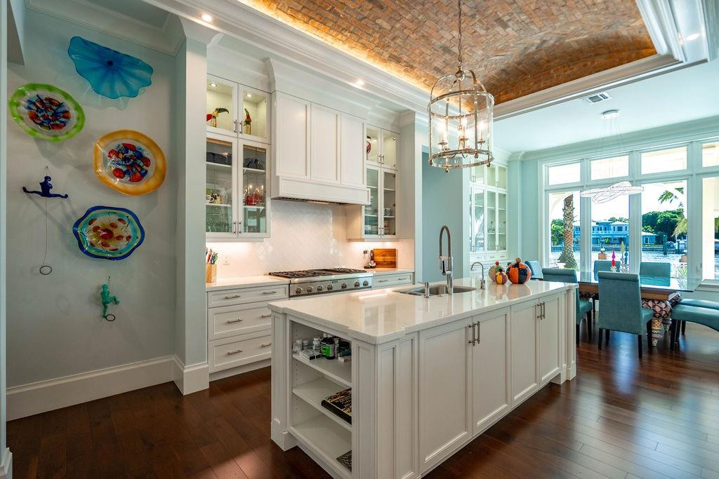 2798 NE 24th Lighthouse Point, FL 33064