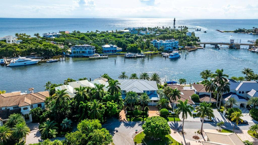 2798 NE 24th Lighthouse Point, FL 33064
