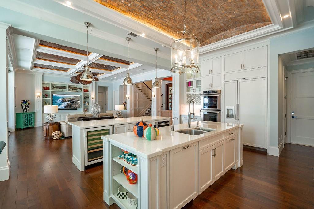 2798 NE 24th Lighthouse Point, FL 33064